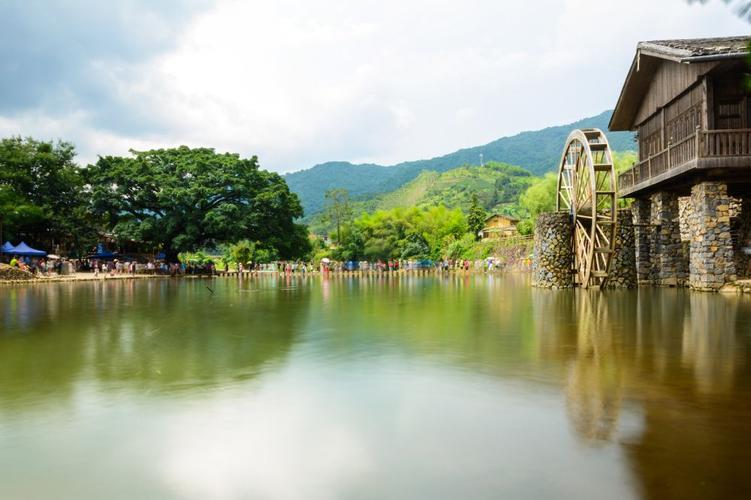 招徕,委托社为内蒙古福人旅行社有限责任公司陕西分公司,具体的旅游